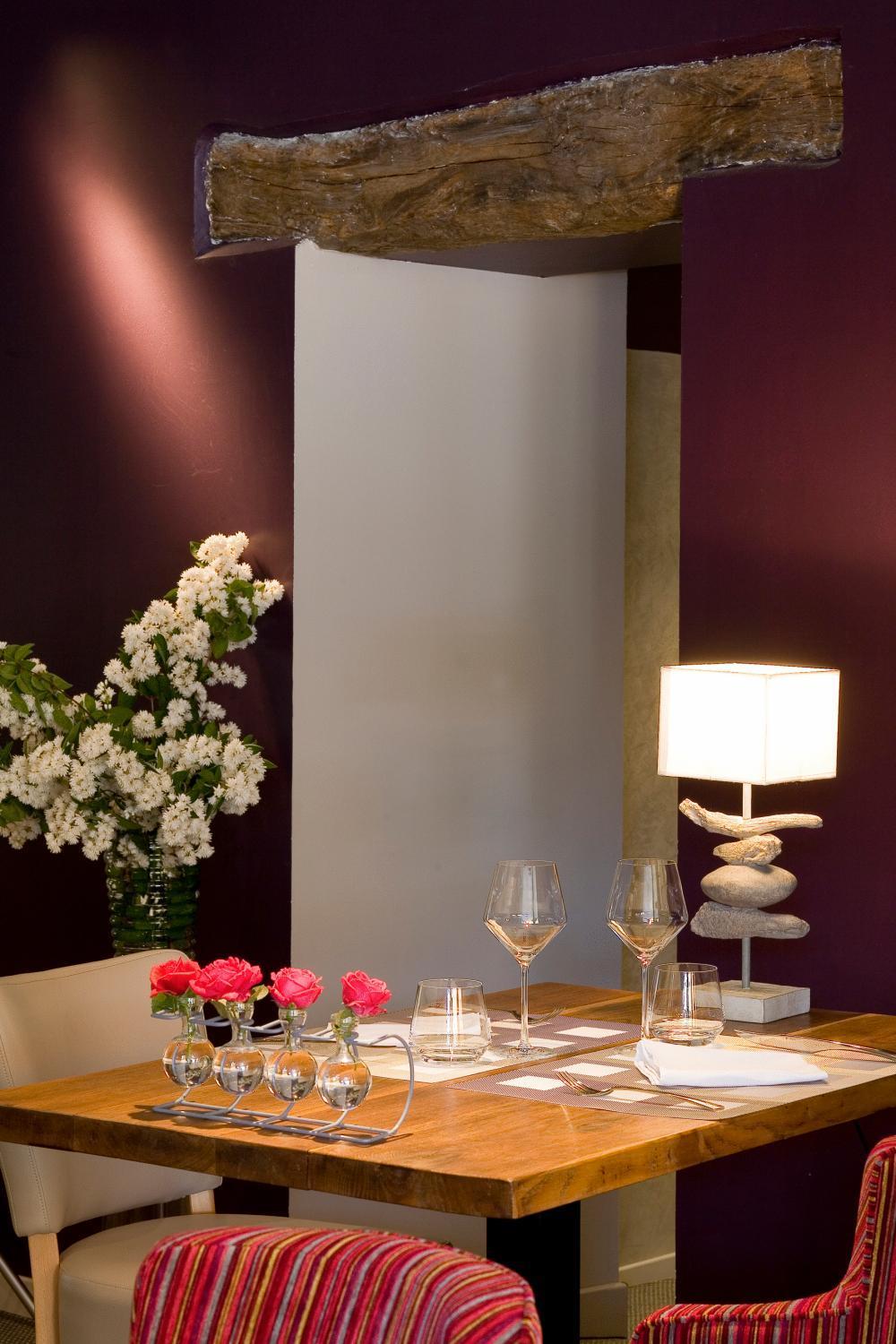 Logis Hotel Les Flots Bleus 볼류 쉬르 도르도뉴 외부 사진
